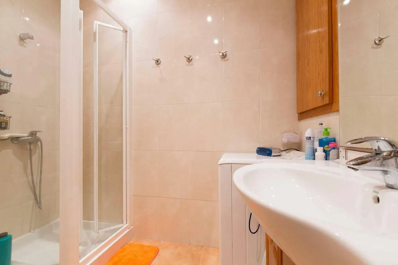 Homestay Villa Vilella Barcelona